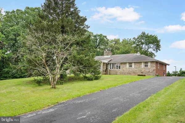 5245 KING AVE, Rosedale, MD 21237