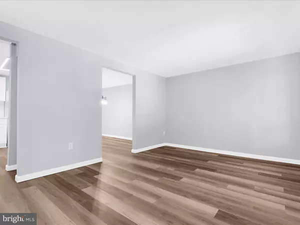 312 HEATHER RIDGE DR, Frederick, MD 21702