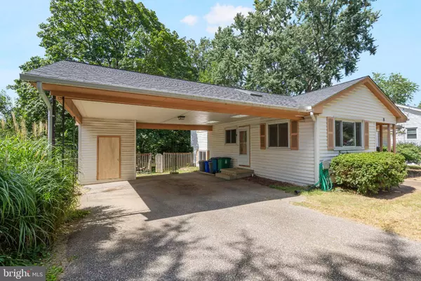 8 WAINWRIGHT DR, Annapolis, MD 21401