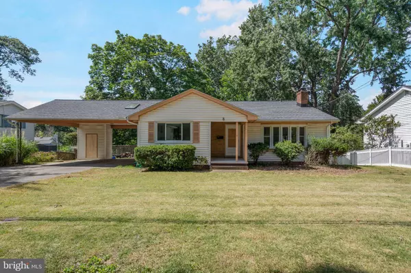 8 WAINWRIGHT DR, Annapolis, MD 21401