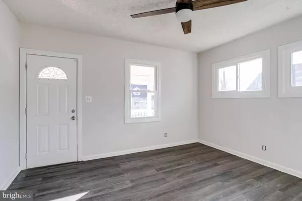 4110 HILLCREST AVE, Baltimore, MD 21225