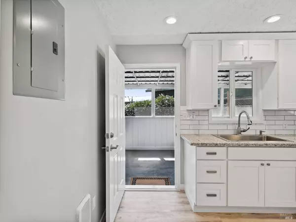 12432 Laurel WAY #12442, Clearlake Oaks, CA 95423