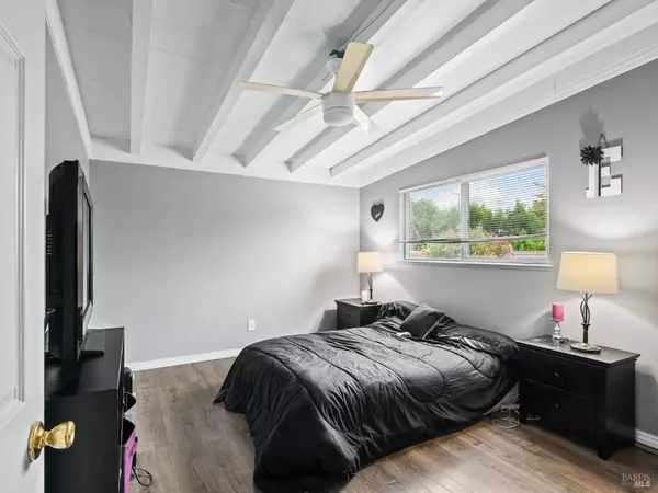 247 Garrett DR, Ukiah, CA 95482