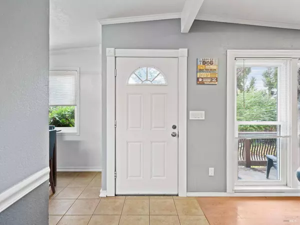 247 Garrett DR, Ukiah, CA 95482