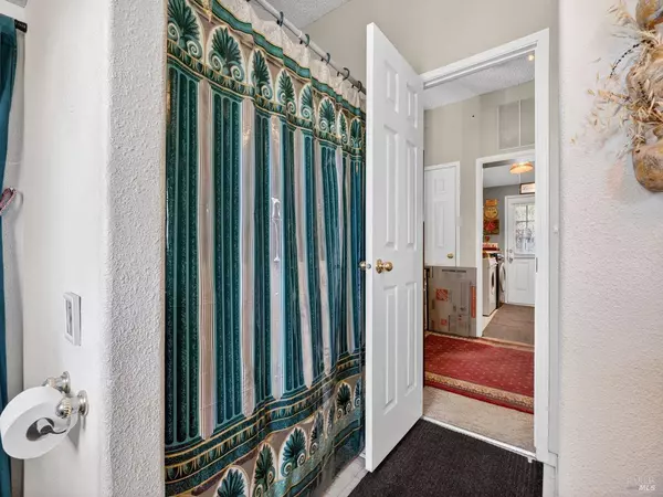 4750 Highway 175, Hopland, CA 95449