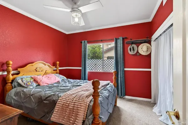 537 Kennwood DR, Ukiah, CA 95482