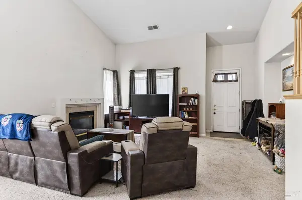 537 Kennwood DR, Ukiah, CA 95482
