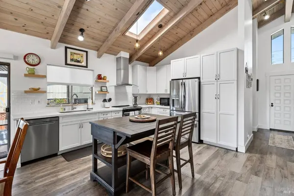 10648 Sunset Ridge DR, Kelseyville, CA 95451
