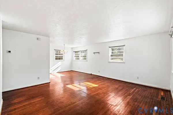 29061 Tidewater TRL, Port Royal, VA 22535