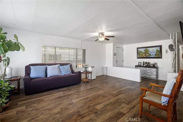 3524 East AVE #6, Palmdale, CA 93550