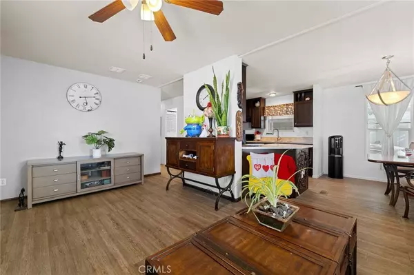 3524 E Avenue R #121, Palmdale, CA 93550