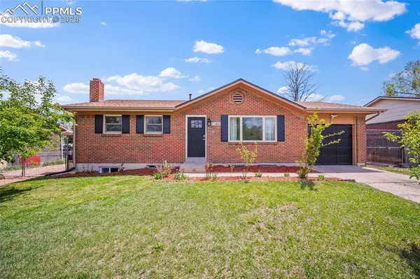 1607 Shasta DR, Colorado Springs, CO 80910