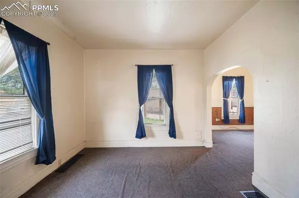 117 S Limit ST, Colorado Springs, CO 80905