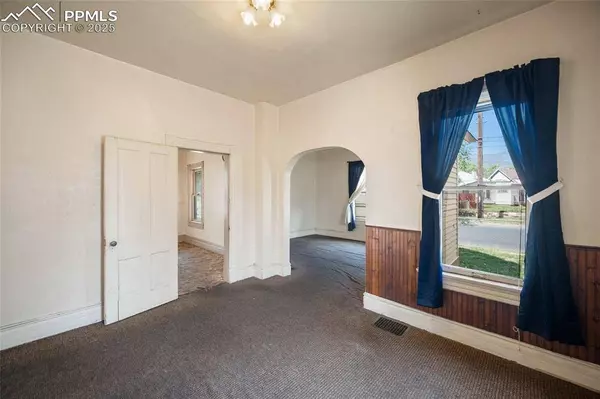 117 S Limit ST, Colorado Springs, CO 80905