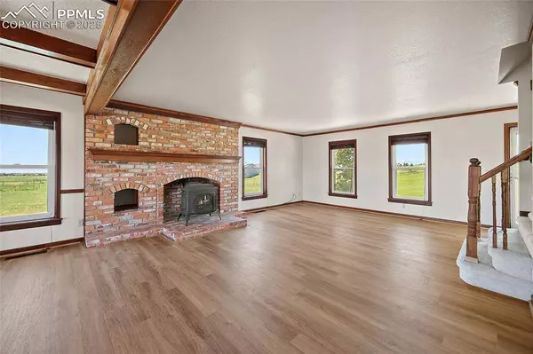 10475 Raygor RD, Colorado Springs, CO 80908