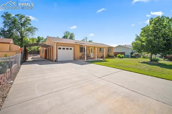 4115 Shelley AVE, Colorado Springs, CO 80910