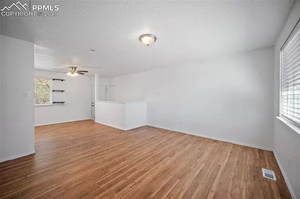 4024 E Pikes Peak AVE, Colorado Springs, CO 80909