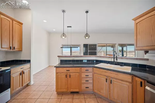 313 S Montecito DR, Pueblo, CO 81007