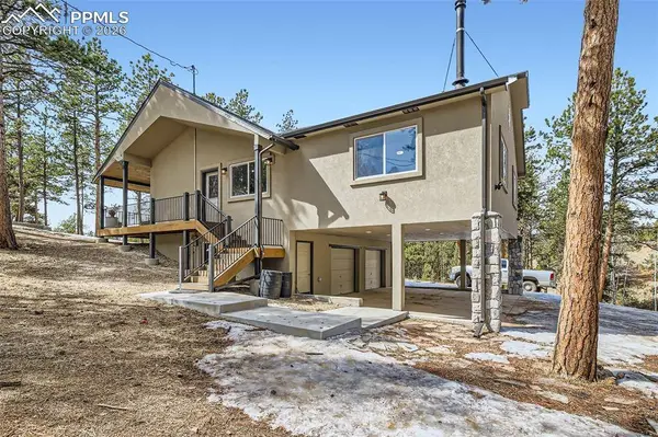 352 Peak View CIR, Florissant, CO 80816