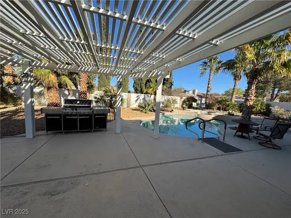 4100 Birchmont ST, Las Vegas, NV 89130