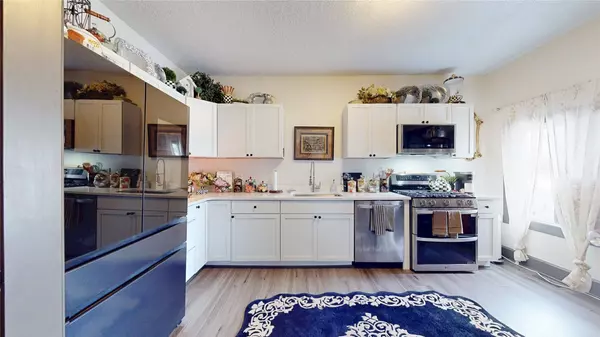 504 N Sherman Street, Stuart, IA 50250