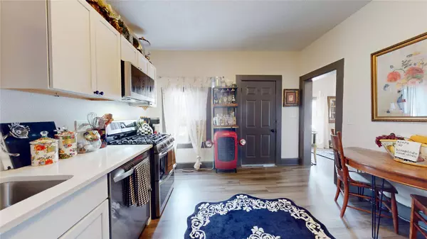 504 N Sherman Street, Stuart, IA 50250