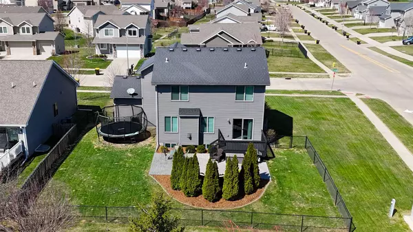 720 SE Driftwood Lane, Waukee, IA 50263