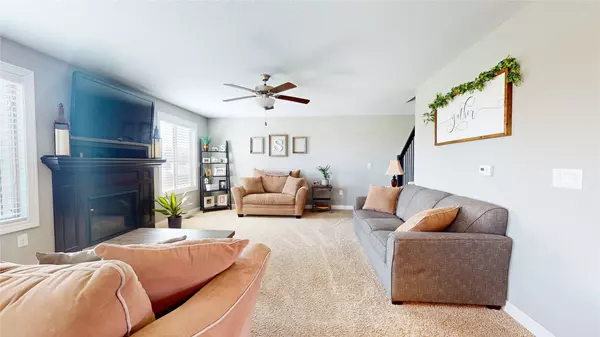 720 SE Driftwood Lane, Waukee, IA 50263