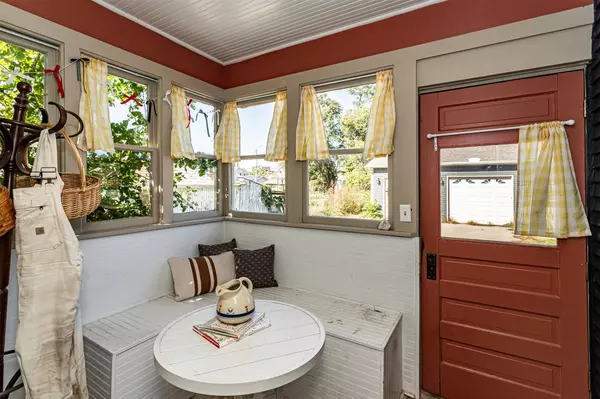 102 N Locust Street, Madrid, IA 50156