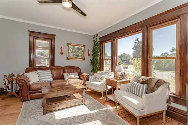 102 N Locust Street, Madrid, IA 50156