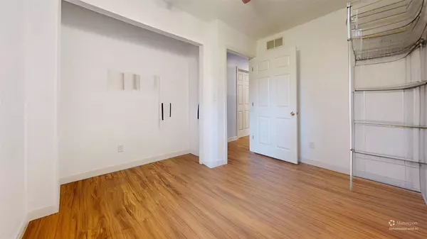 5415 NW Torgerson Drive, Des Moines, IA 50310