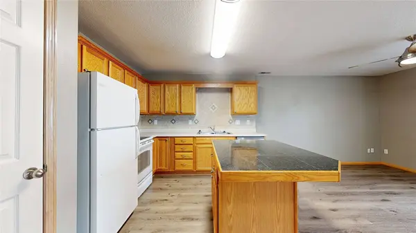 1218 SE Village View Lane, Ankeny, IA 50021