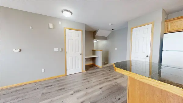 1218 SE Village View Lane, Ankeny, IA 50021