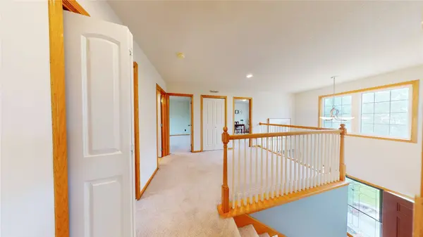 3523 BROOK RUN Drive, Des Moines, IA 50317