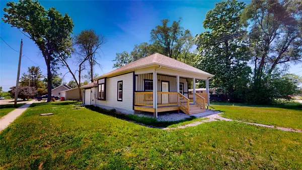 416 E D Main Street, Melcher Dallas, IA 50062