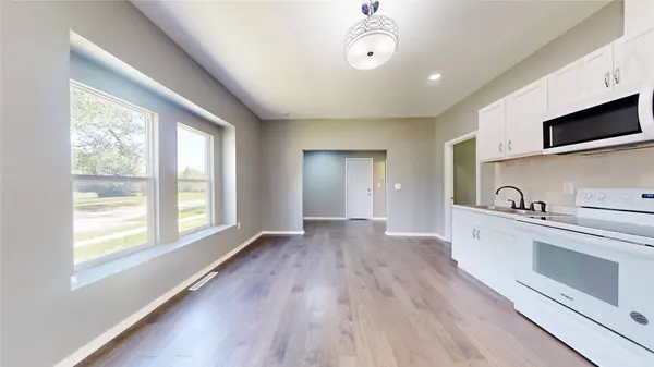 416 E D Main Street, Melcher Dallas, IA 50062