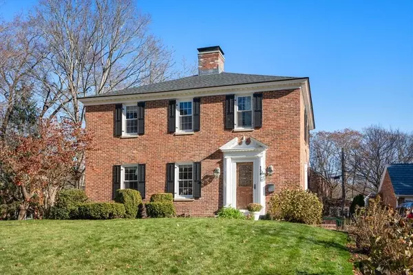 134 Richmond Ave, Worcester, MA 01602