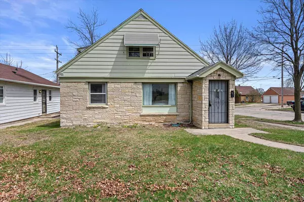 7202 W Medford AVENUE, Milwaukee, WI 53218