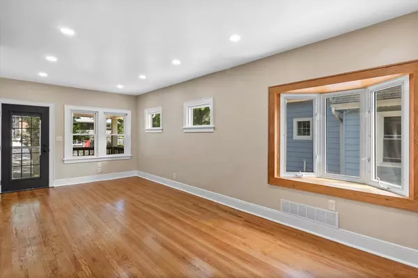 3009 N 72nd STREET, Milwaukee, WI 53210