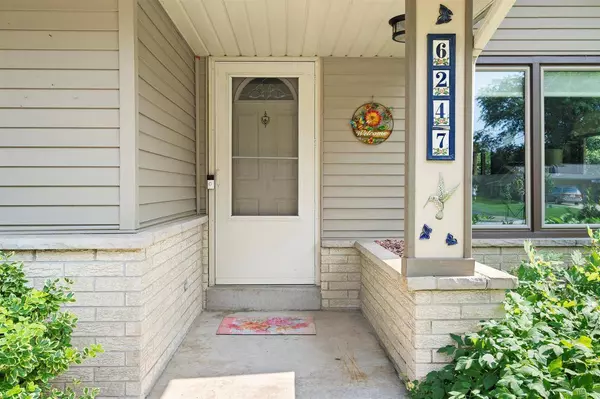 6247 W Glenbrook ROAD, Brown Deer, WI 53223