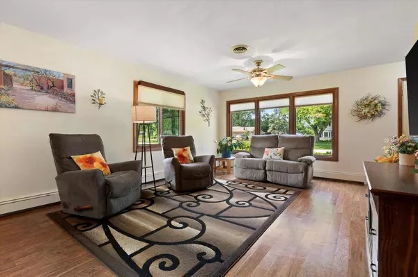 6247 W Glenbrook ROAD, Brown Deer, WI 53223