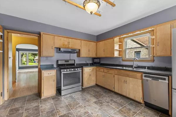 3723 S 3rd STREET, Milwaukee, WI 53207