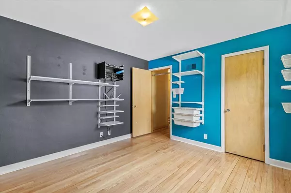 3723 S 3rd STREET, Milwaukee, WI 53207