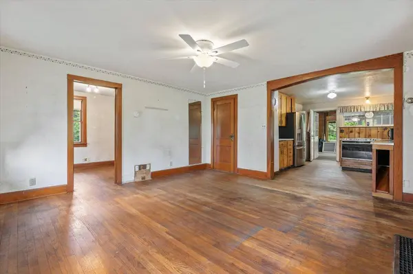 W330S7098 County Road E, Mukwonago, WI 53149