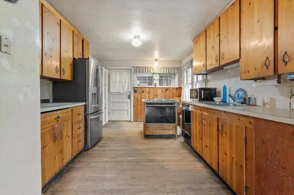 W330S7098 County Road E, Mukwonago, WI 53149