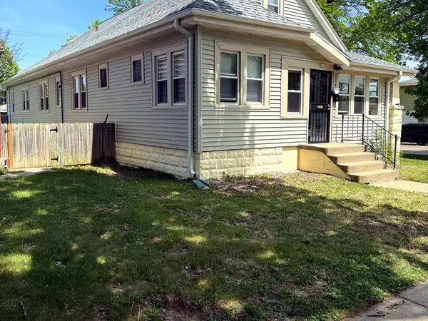 6302 W Medford AVENUE, Milwaukee, WI 53218