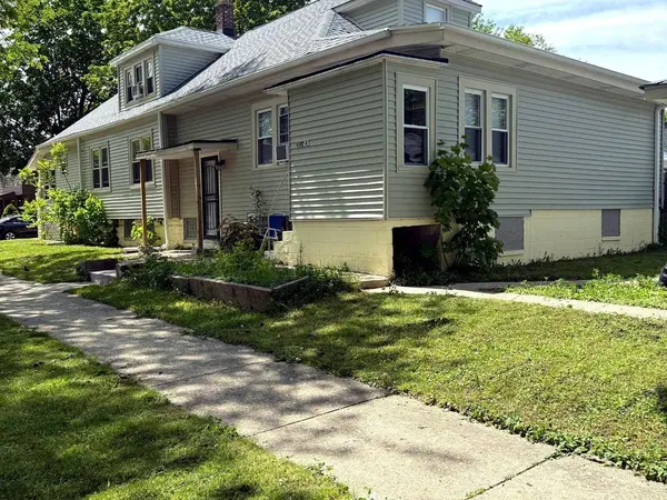6302 W Medford AVENUE, Milwaukee, WI 53218