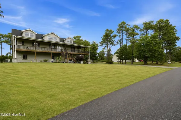 354 W South Shore DR, Southport, NC 28461
