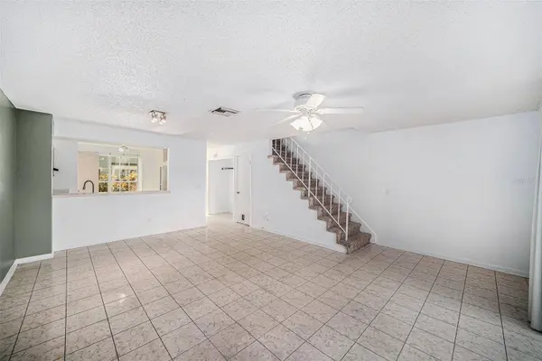 13960 FLETCHERS MILL DR, Tampa, FL 33613