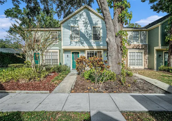13960 FLETCHERS MILL DR, Tampa, FL 33613